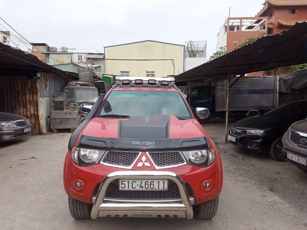 Mitsubishi Triton 2014 - Cần bán gấp Mitsubishi Triton năm 2014, màu đỏ