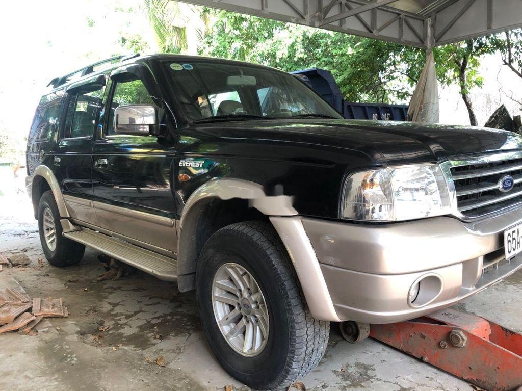 Ford Everest 2005 - Cần bán Ford Everest năm sản xuất 2005, màu đen, xe nhập