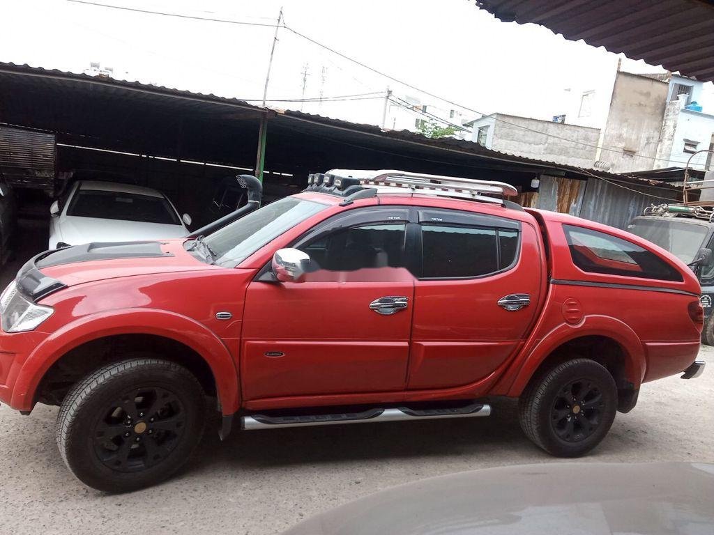 Mitsubishi Triton 2014 - Cần bán gấp Mitsubishi Triton năm 2014, màu đỏ