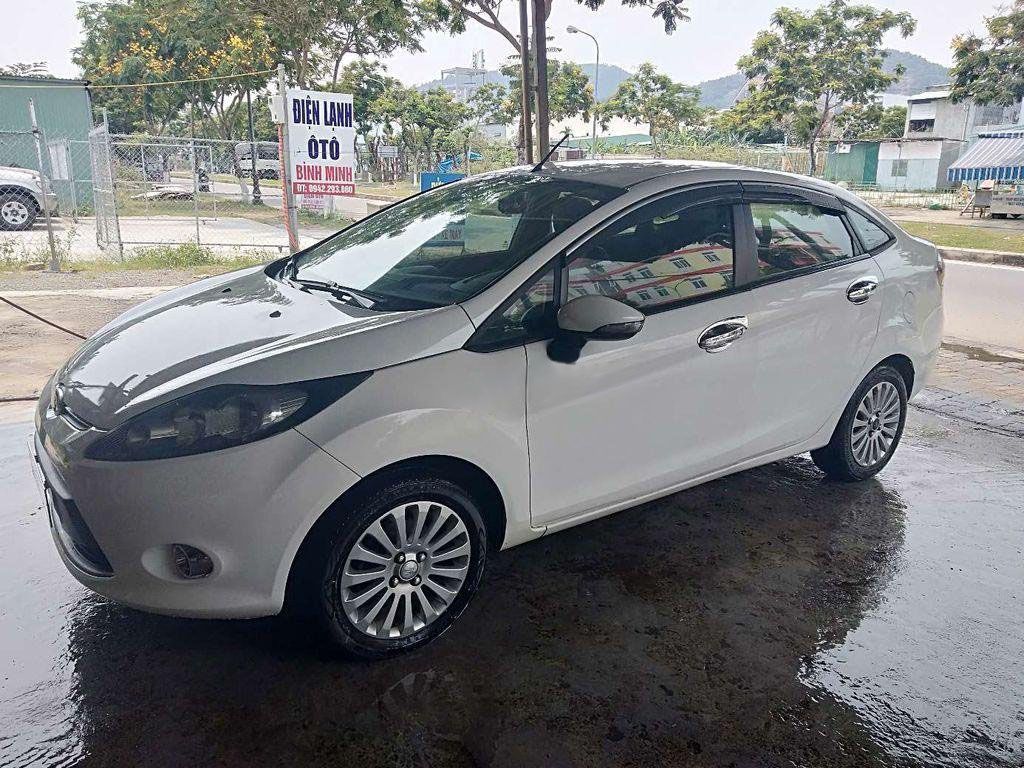 Ford Fiesta 2011 - Cần bán Ford Fiesta sản xuất 2011