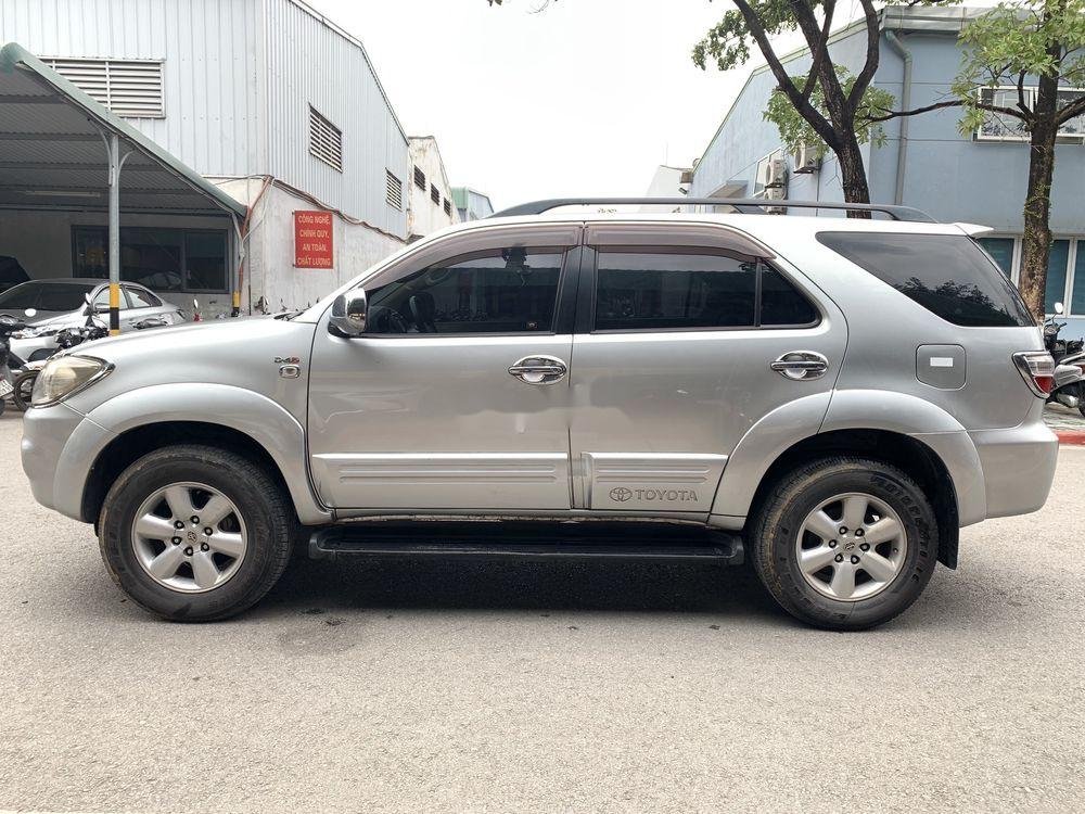 Toyota Fortuner 2009 - Bán Toyota Fortuner 2009, màu bạc số sàn, giá tốt