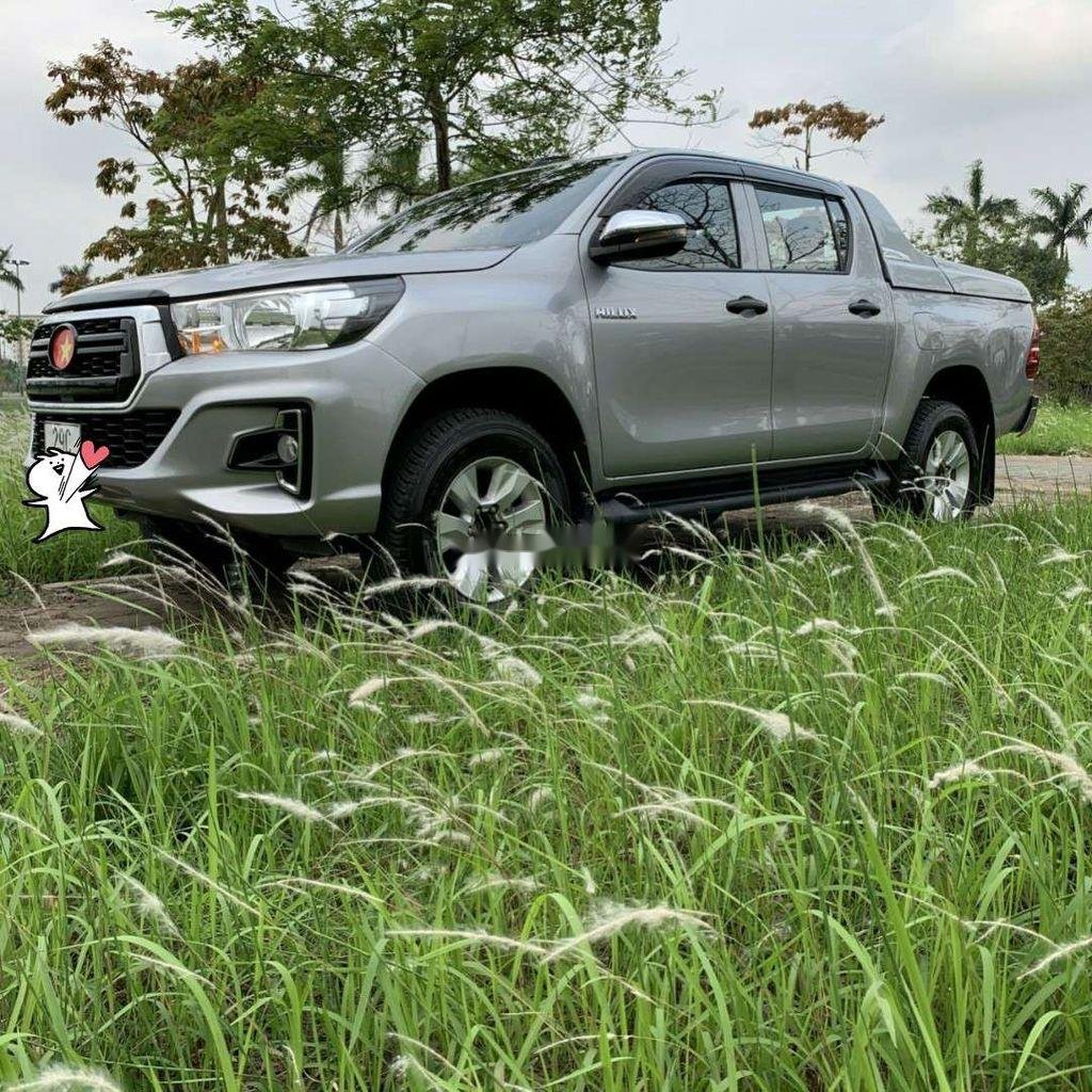 Toyota Hilux   2018 - Cần bán xe Toyota Hilux E đời 2018, nhập khẩu nguyên chiếc