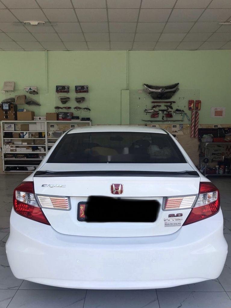 Honda Civic     2015 - Cần bán xe Honda Civic năm sản xuất 2015, màu trắng, giá 545tr