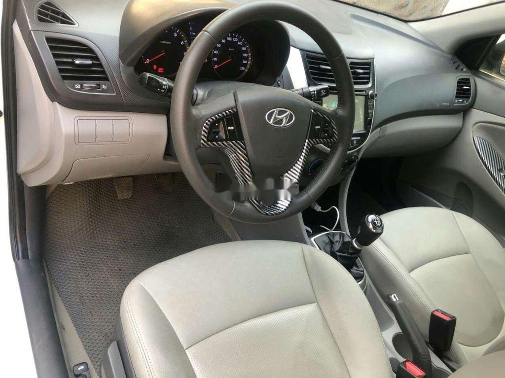 Hyundai Accent    2012 - Bán xe Hyundai Accent sản xuất 2012, nhập khẩu nguyên chiếc 