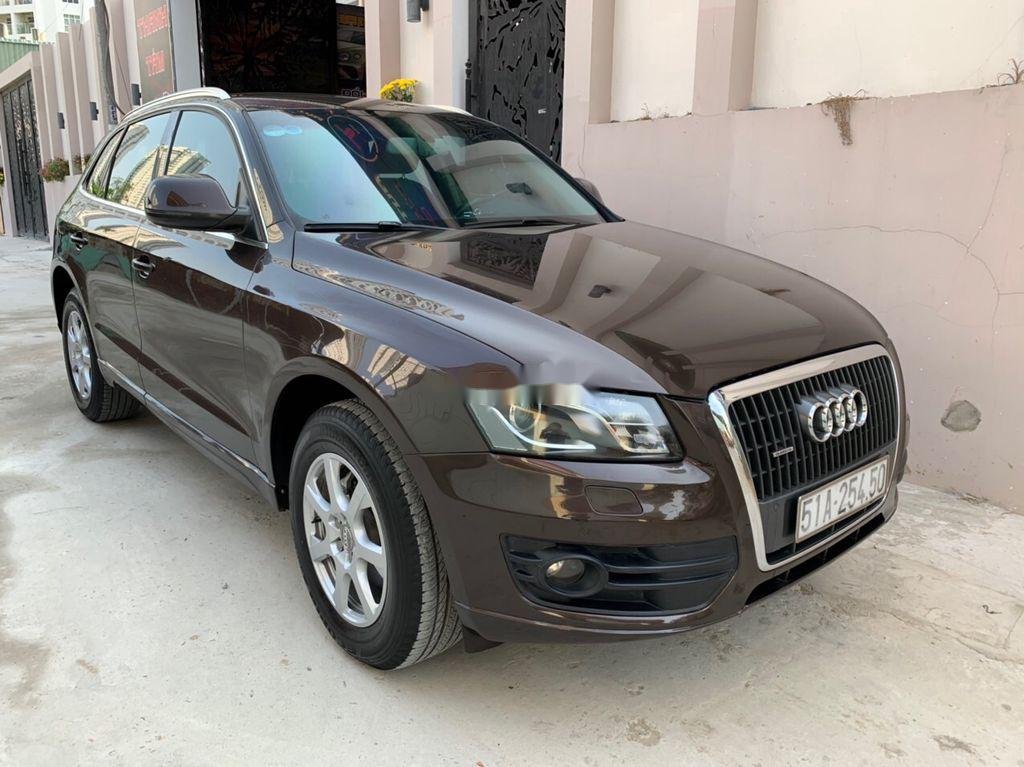 Audi Q5 2011 - Cần bán Audi Q5 sản xuất năm 2011, màu nâu, nhập khẩu