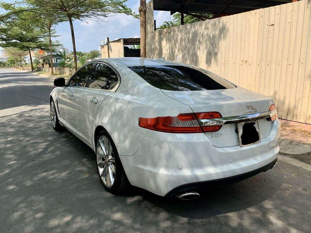 Jaguar XF   2016 - Bán Jaguar XF năm 2016, màu trắng, xe nhập