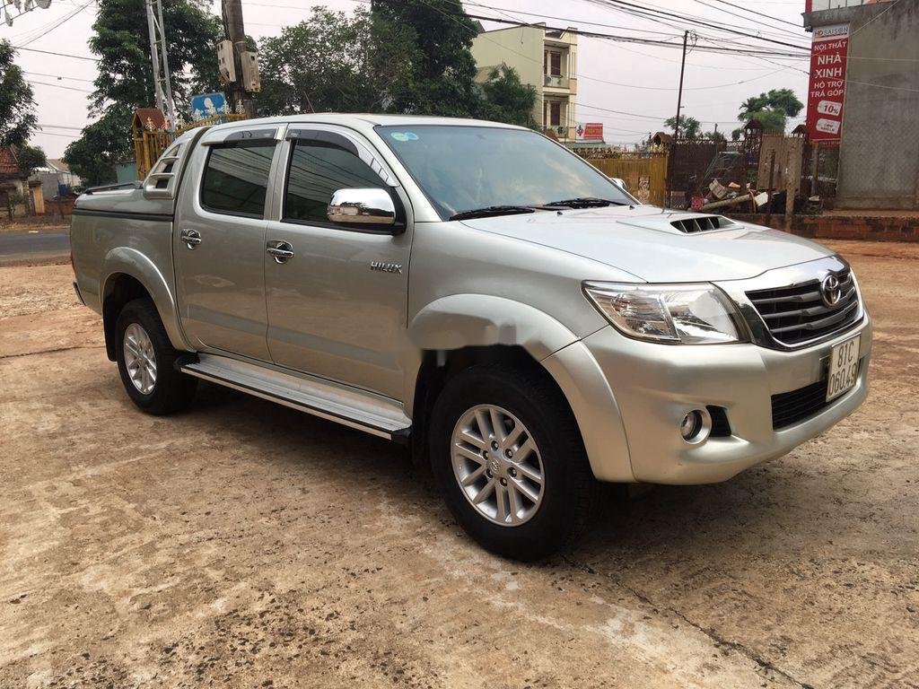 Toyota 4 Runner 2010 - Bán Toyota 4 Runner năm 2010, màu bạc, nhập khẩu