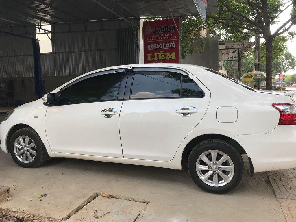 Toyota Vios 2013 - Cần bán Toyota Vios 2013, màu trắng