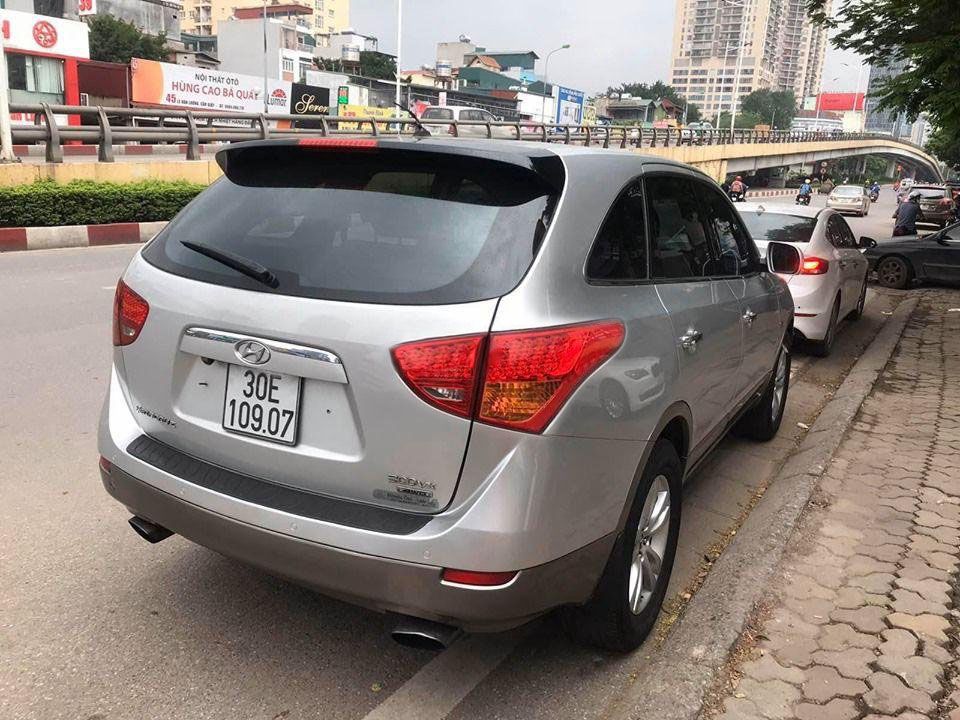 Hyundai Veracruz 2009 - Bán ô tô Hyundai Veracruz năm sản xuất 2009, màu bạc, nhập khẩu nguyên chiếc