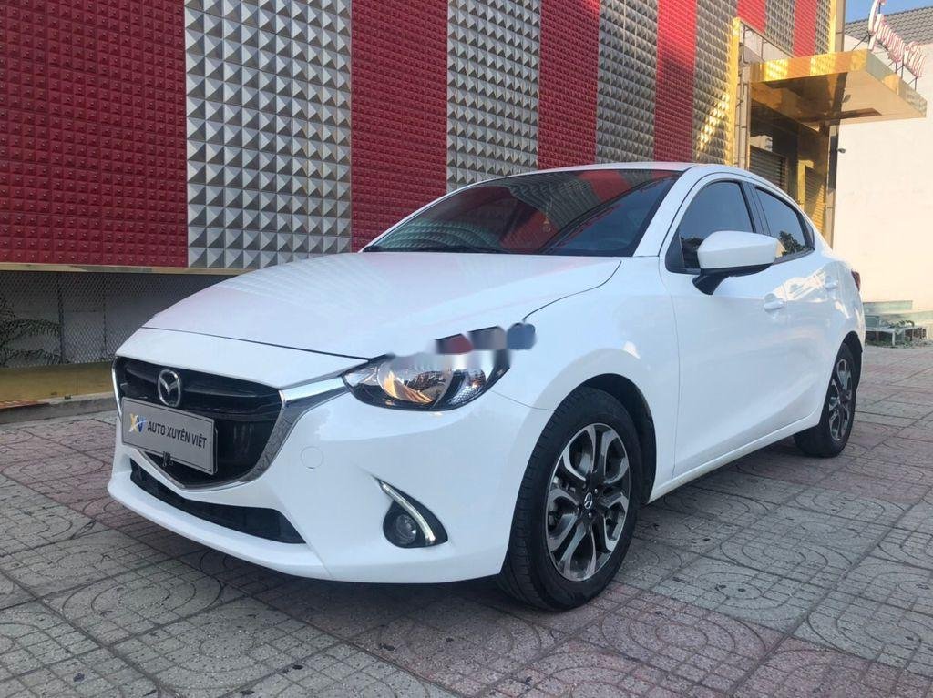 Mazda 2   2018 - Bán Mazda 2 sản xuất năm 2018, màu trắng giá cạnh tranh