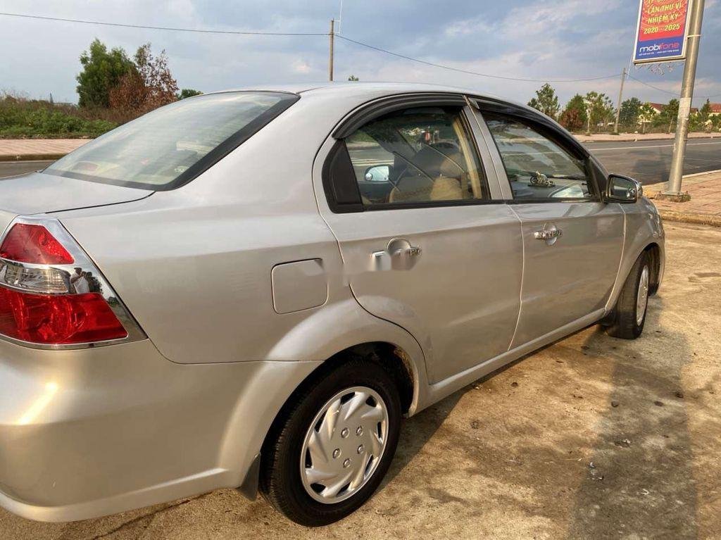 Daewoo Gentra   2008 - Bán Daewoo Gentra đời 2008, màu bạc, xe nhập xe gia đình, 155tr