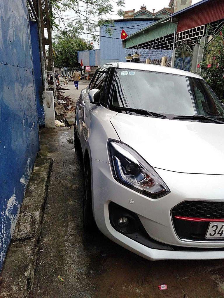 Suzuki Swift AT 2018 - Bán ô tô Suzuki Swift AT năm 2018, xe nhập