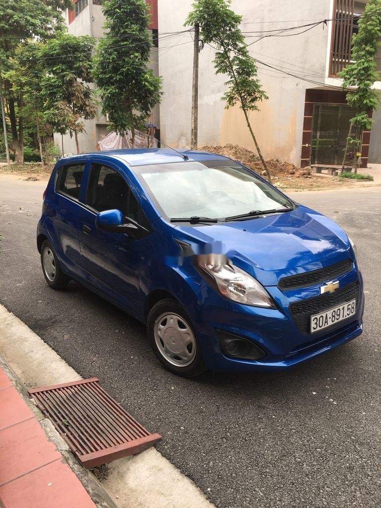 Chevrolet Spark 2015 - Bán Chevrolet Spark sản xuất 2015, màu xanh lam giá cạnh tranh