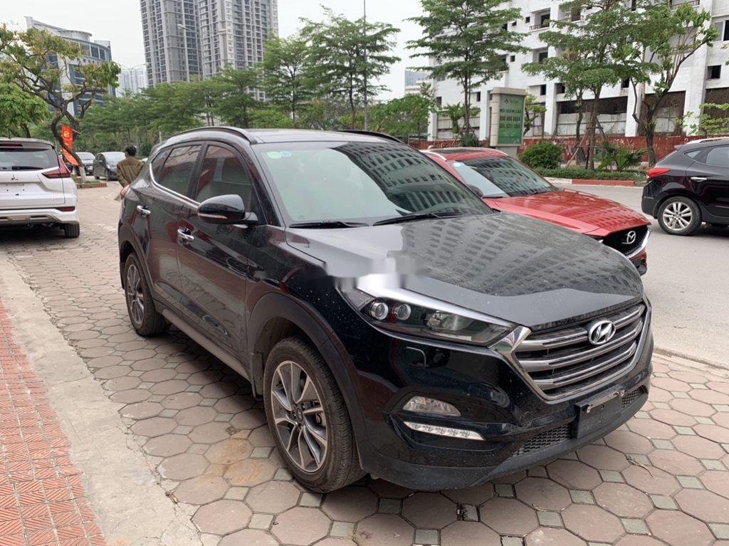 Hyundai Tucson 2018 - Bán Hyundai Tucson sản xuất năm 2018, màu đen