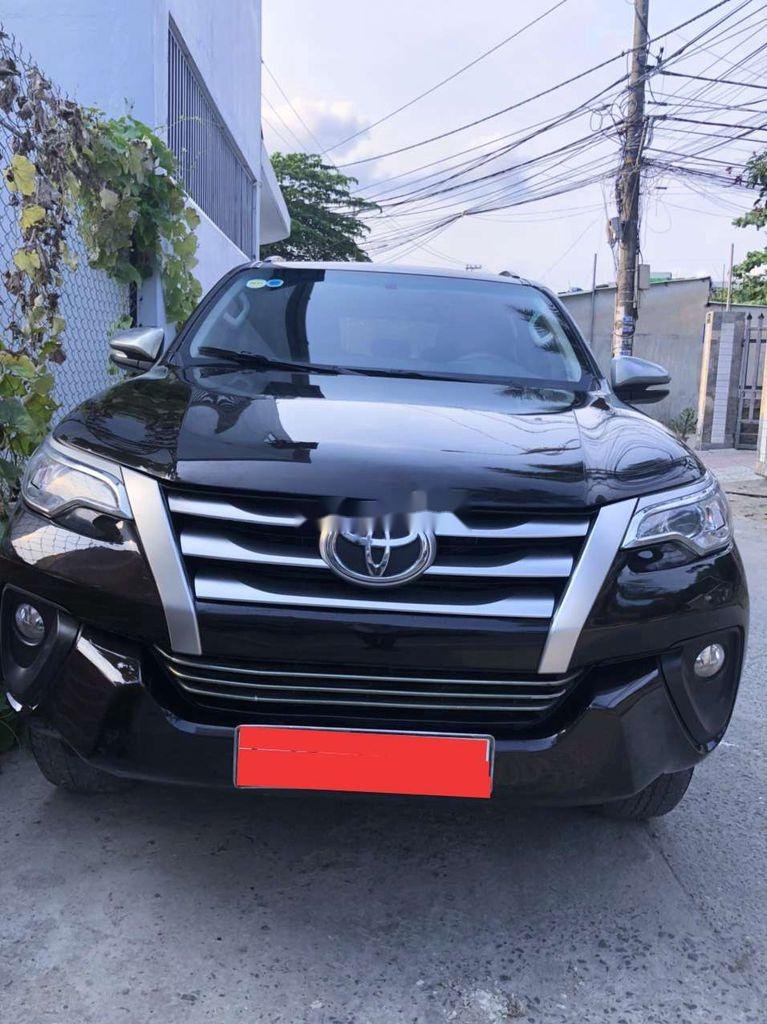 Toyota Fortuner   2017 - Bán Toyota Fortuner 2017, màu đen, nhập khẩu  