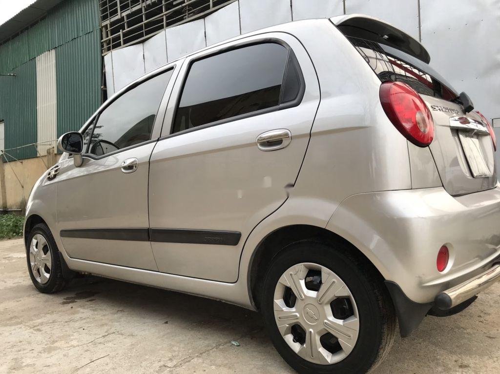 Chevrolet Spark   2015 - Cần bán xe Chevrolet Spark năm sản xuất 2015, màu bạc  