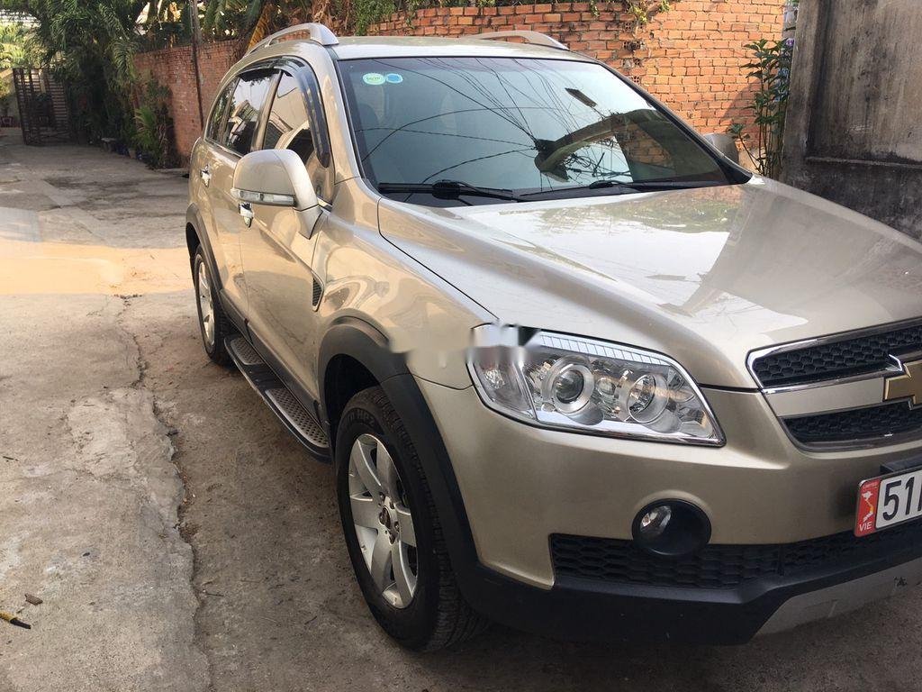 Chevrolet Captiva   LT   2008 - Xe Chevrolet Captiva LT năm 2008