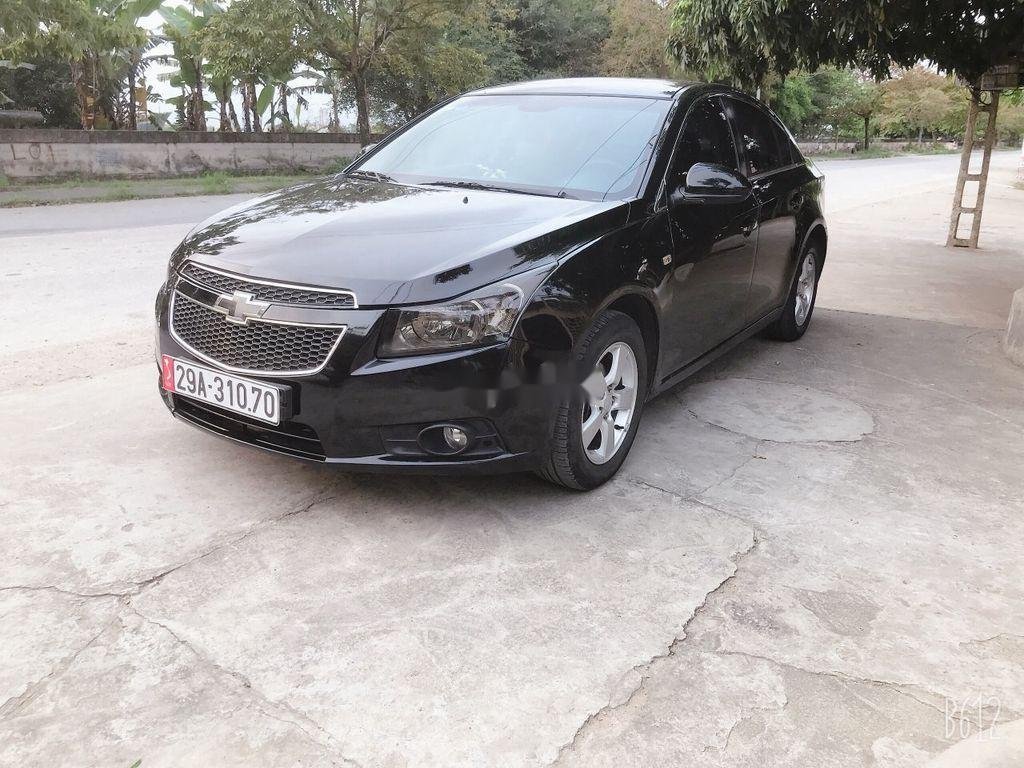 Chevrolet Cruze   2011 - Cần bán Chevrolet Cruze đời 2011, màu đen, chính chủ, giá 260tr