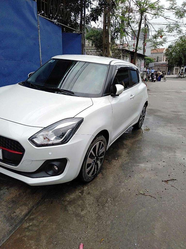 Suzuki Swift AT 2018 - Bán ô tô Suzuki Swift AT năm 2018, xe nhập