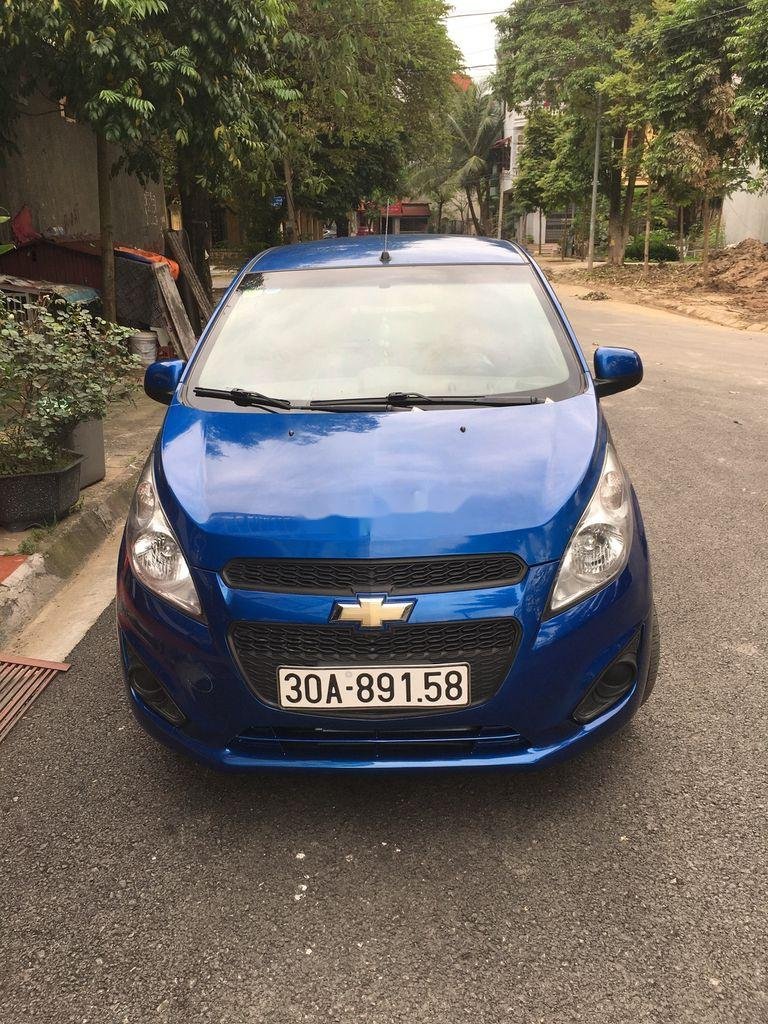 Chevrolet Spark 2015 - Bán Chevrolet Spark sản xuất 2015, màu xanh lam giá cạnh tranh