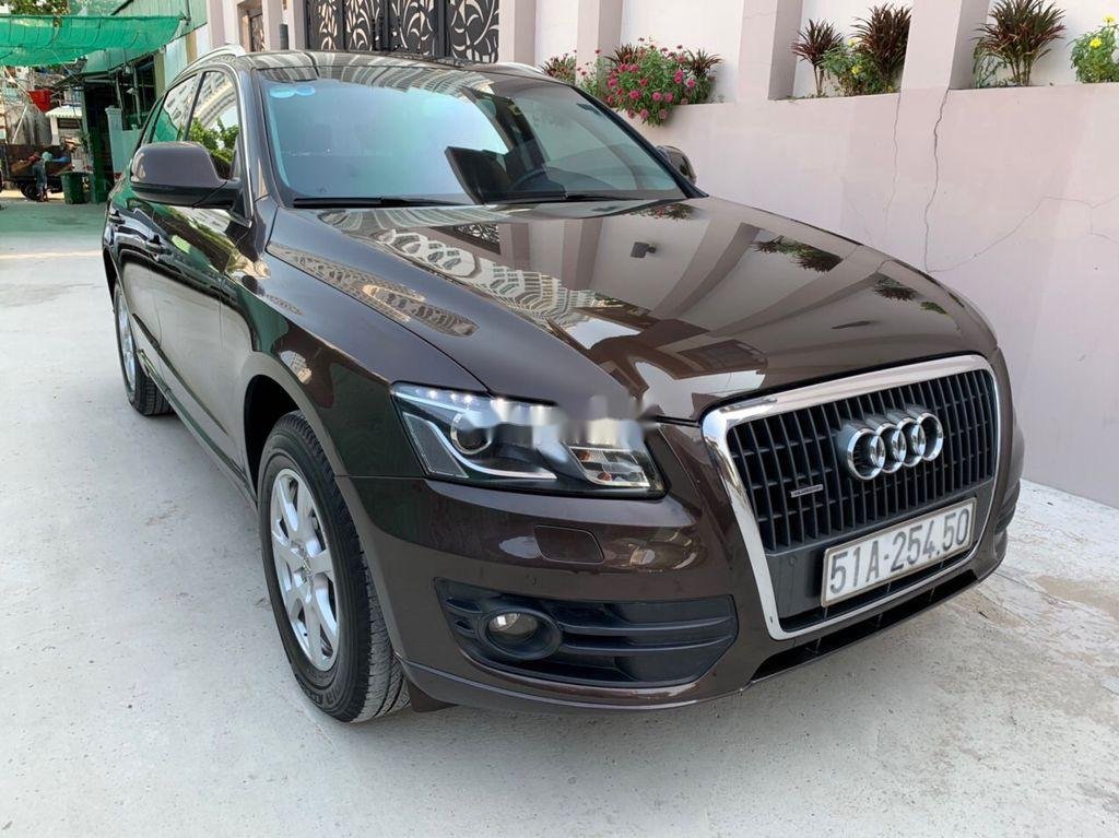 Audi Q5 2011 - Cần bán Audi Q5 sản xuất năm 2011, màu nâu, nhập khẩu