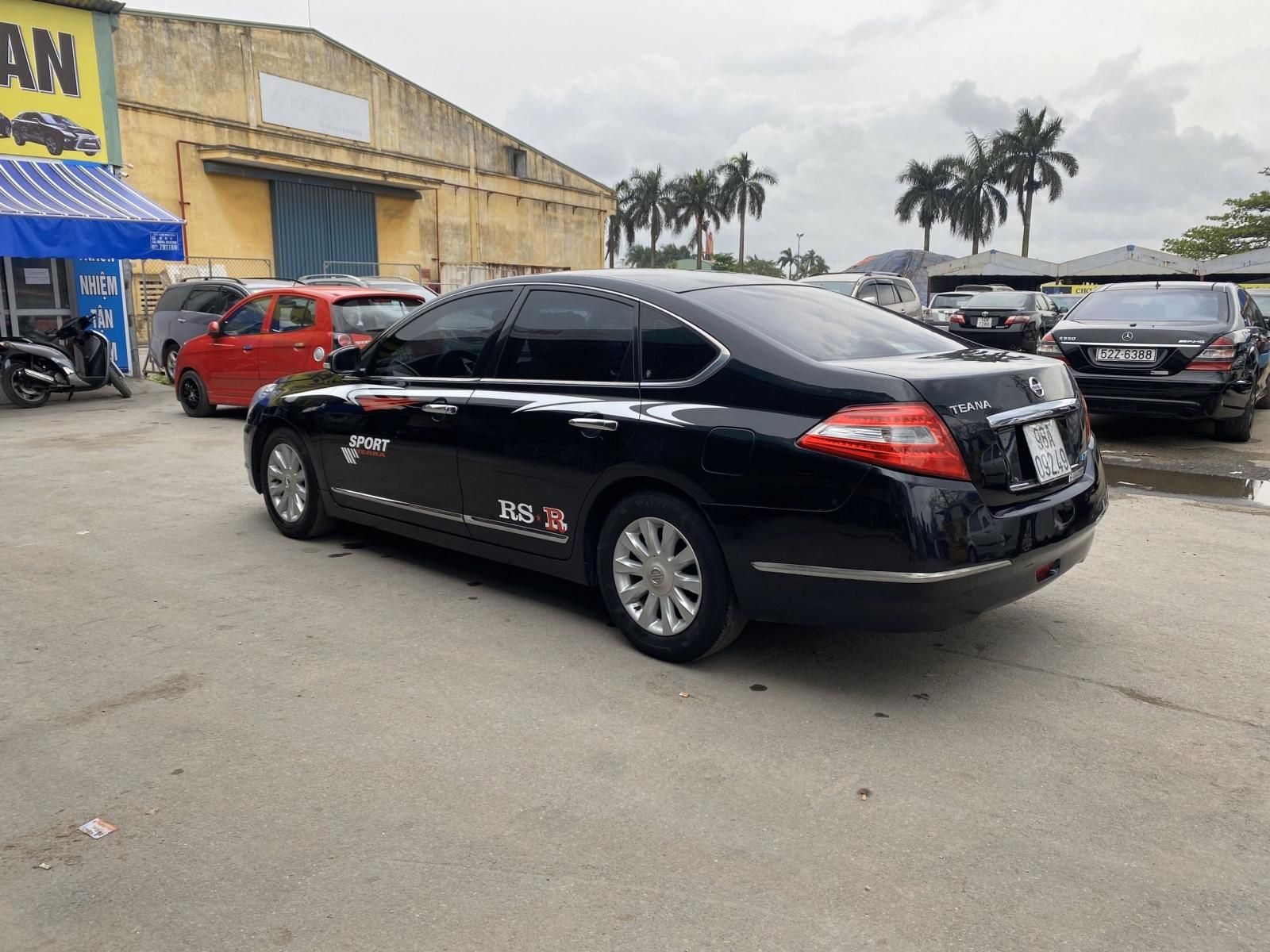 Nissan Teana 2010 - Cần bán Nissan Teana năm sản xuất 2010, màu đen, nhập khẩu nguyên chiếc 