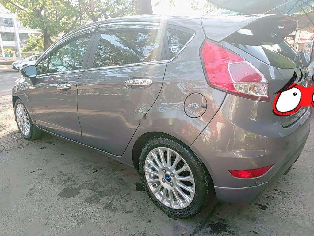 Ford Fiesta   2016 - Bán xe Ford Fiesta năm 2016, màu xám, giá 439tr