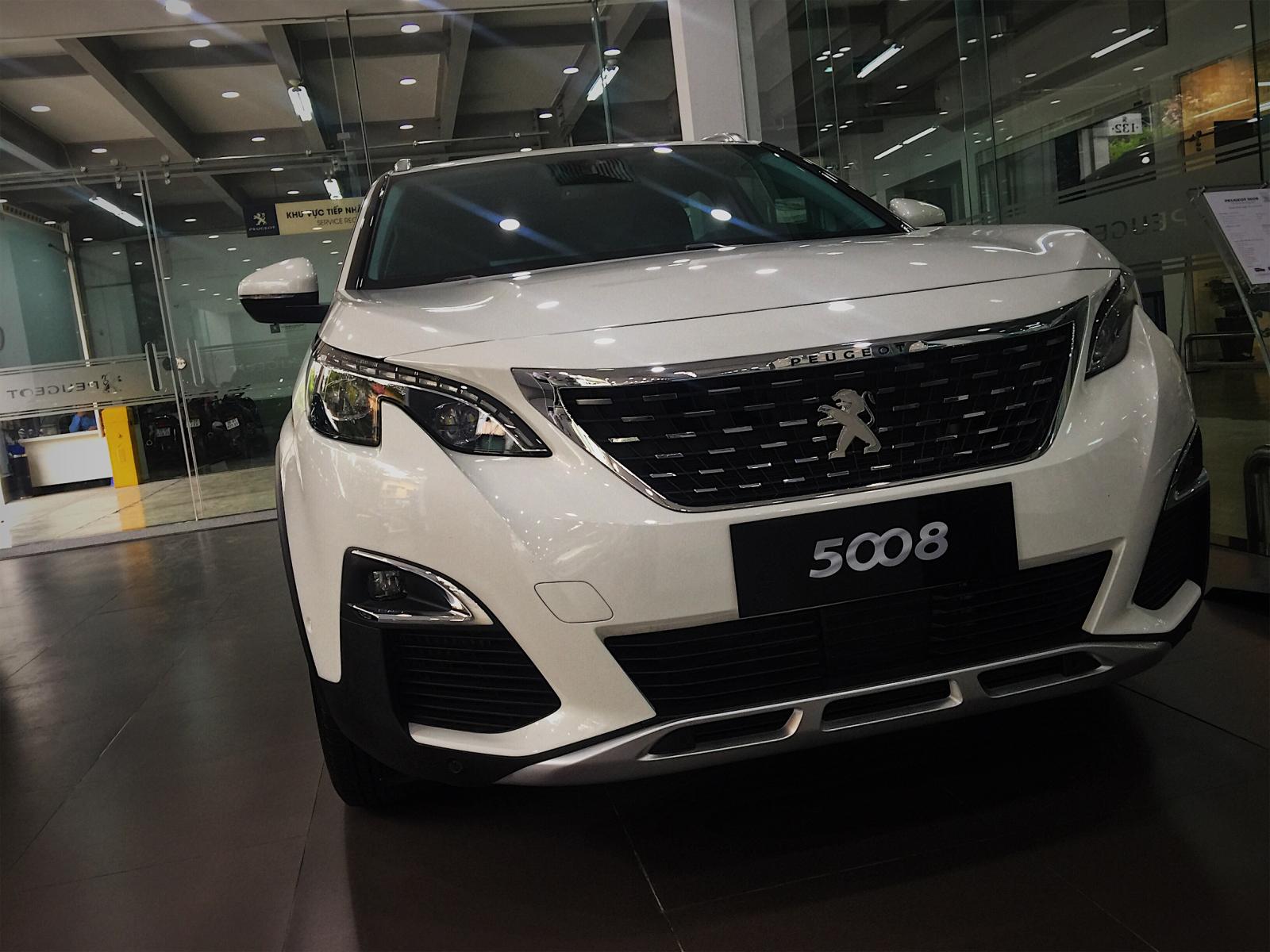 Peugeot 5008 2020 - Peugeot 2020 giá siêu khuyến mại