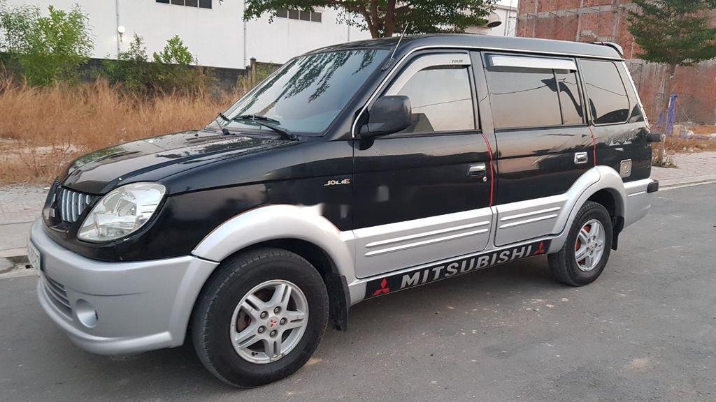 Mitsubishi Jolie 2004 - Cần bán xe Mitsubishi Jolie sản xuất năm 2004, màu đen, giá chỉ 135 triệu