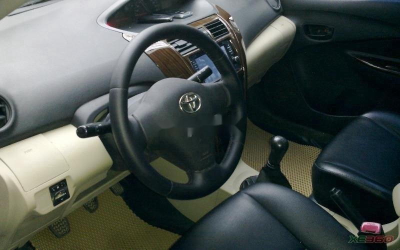 Toyota Vios 2010 - Bán xe Toyota Vios sản xuất năm 2010, màu đen, giá 198tr