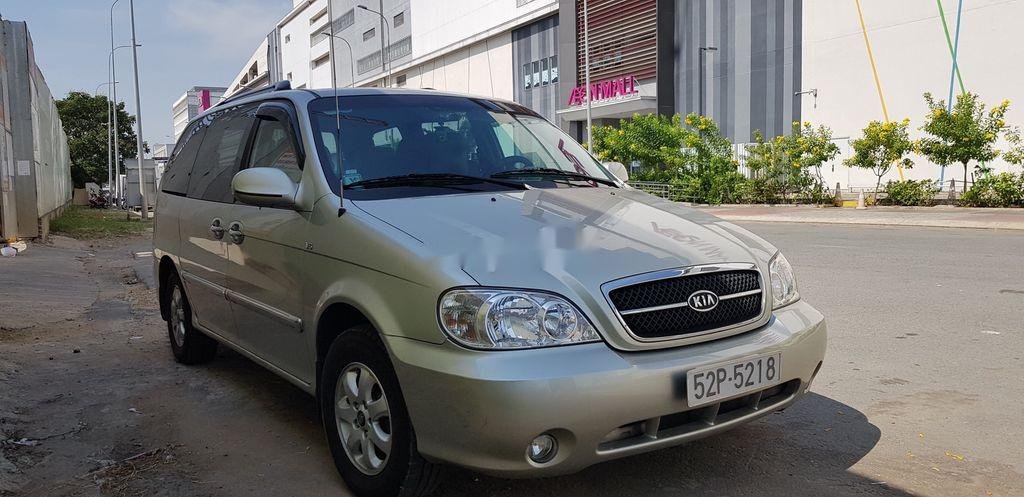 Kia Carnival   2008 - Bán Kia Carnival 2008, màu bạc, số tự động