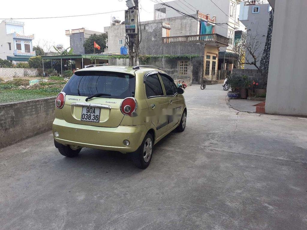 Chevrolet Spark 2010 - Bán Chevrolet Spark sản xuất 2010, màu vàng giá cạnh tranh