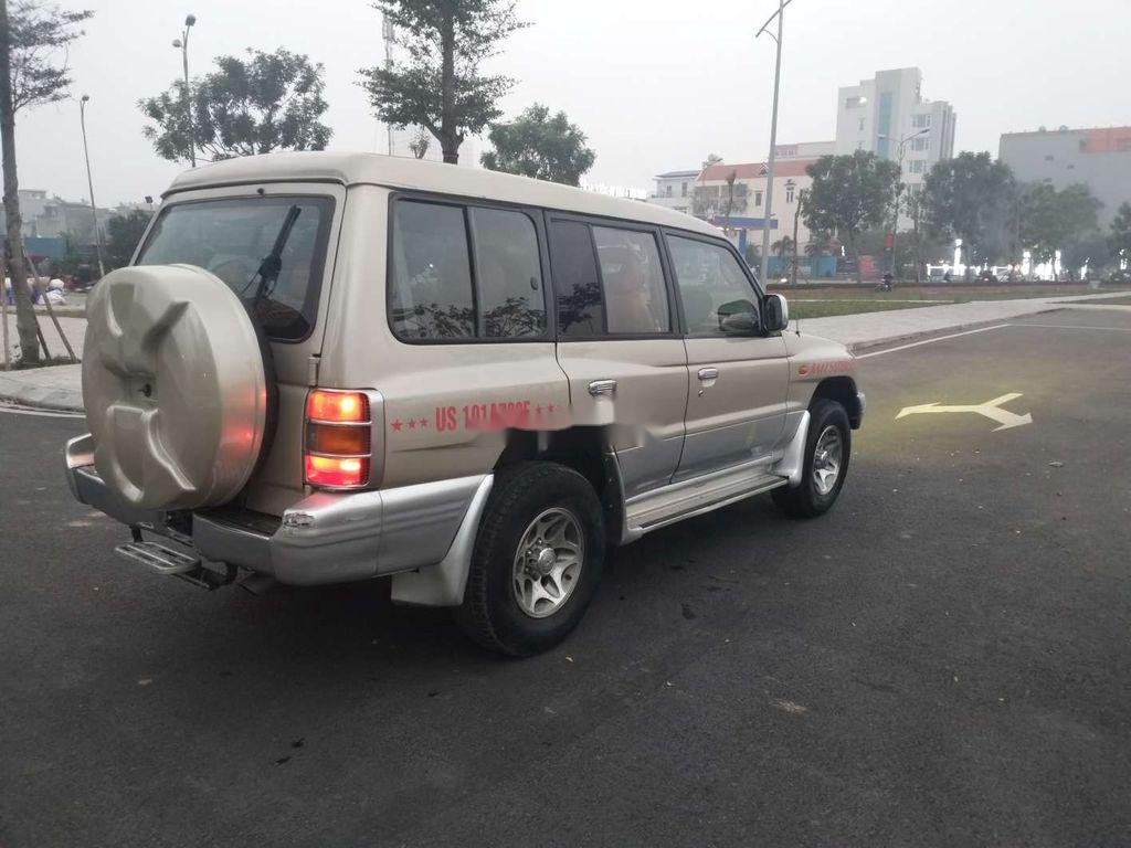 Mitsubishi Pajero 2004 - Cần bán Mitsubishi Pajero đời 2004, nhập khẩu nguyên chiếc như mới giá cạnh tranh