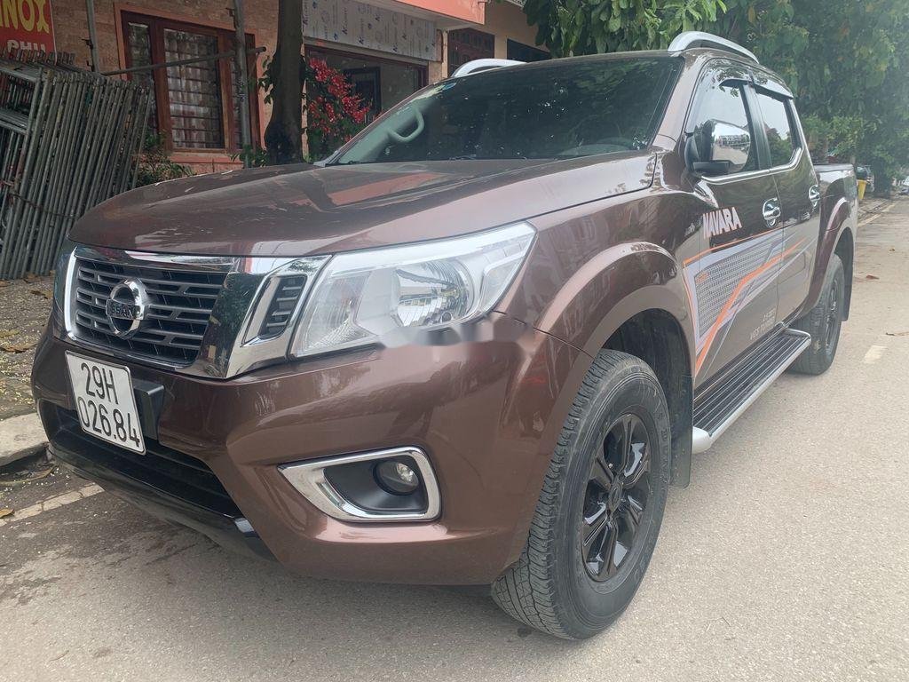 Nissan Navara   2016 - Cần bán lại xe Nissan Navara đời 2016, màu nâu, số tự động