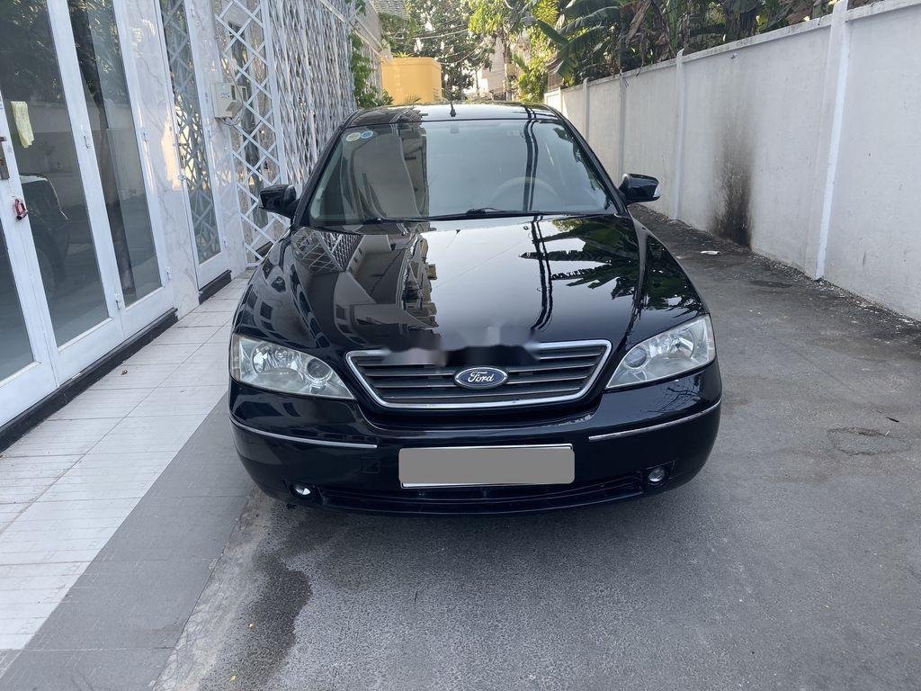 Ford Mondeo 2004 - Bán Ford Mondeo đời 2004, màu đen, 165tr