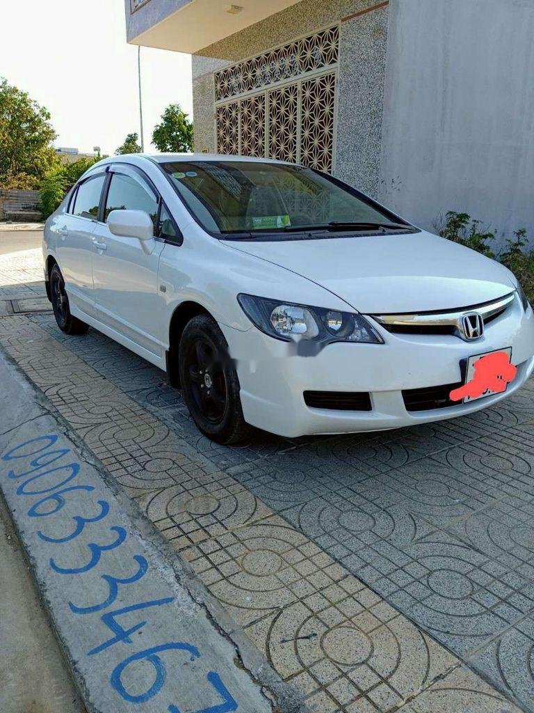 Honda Civic    2007 - Cần bán Honda Civic năm sản xuất 2007, màu trắng xe gia đình