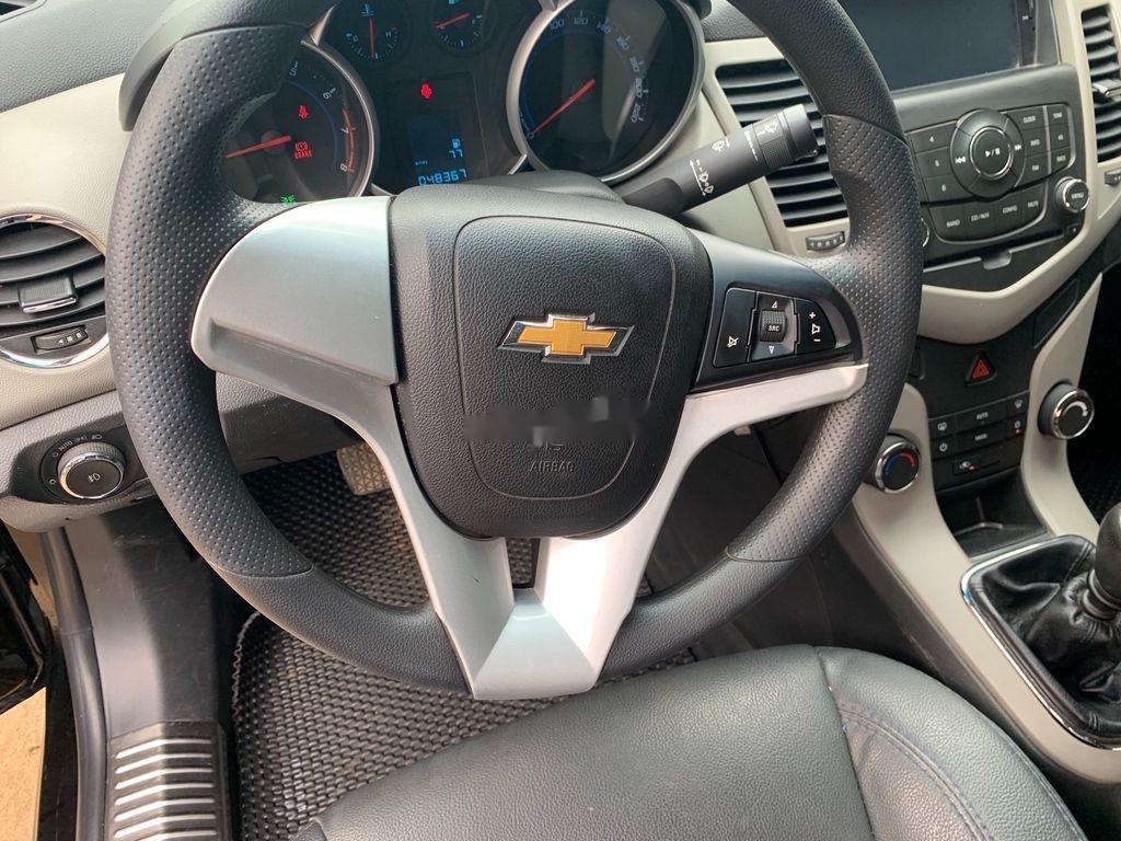 Chevrolet Cruze 2015 - Bán Chevrolet Cruze năm 2015, màu đen, xe nhập