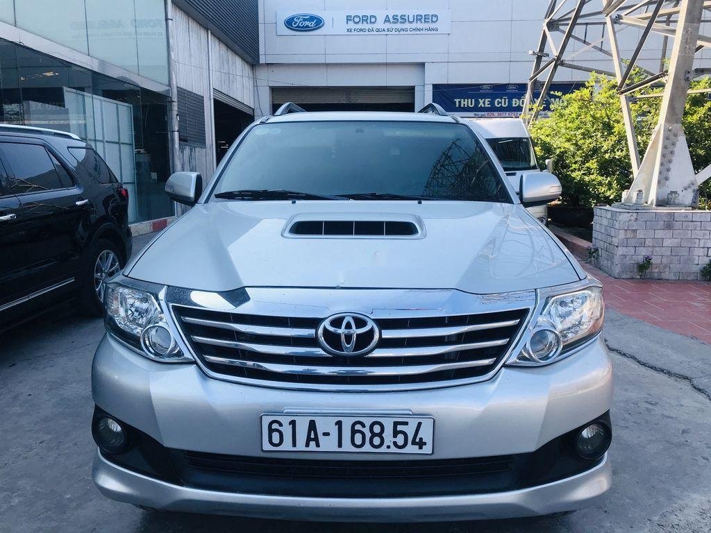 Toyota Fortuner   2014 - Bán ô tô Toyota Fortuner 2014, màu bạc, số sàn, giá chỉ 729 triệu