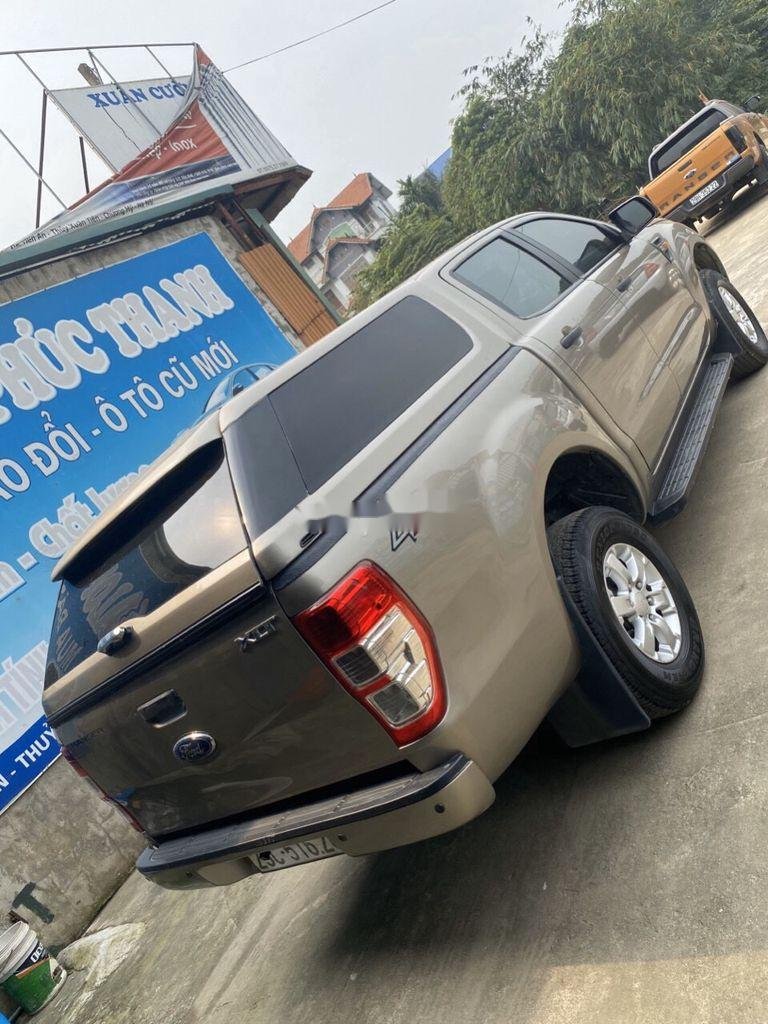 Ford Ranger 2015 - Bán Ford Ranger sản xuất năm 2015, màu bạc, nhập khẩu, giá chỉ 470 triệu