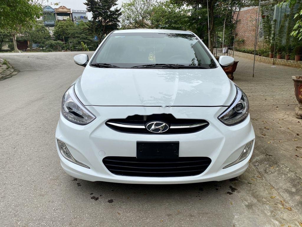 Hyundai Accent Blue   2016 - Bán xe Hyundai Accent Blue 2016, màu trắng, nhập khẩu số sàn giá cạnh tranh