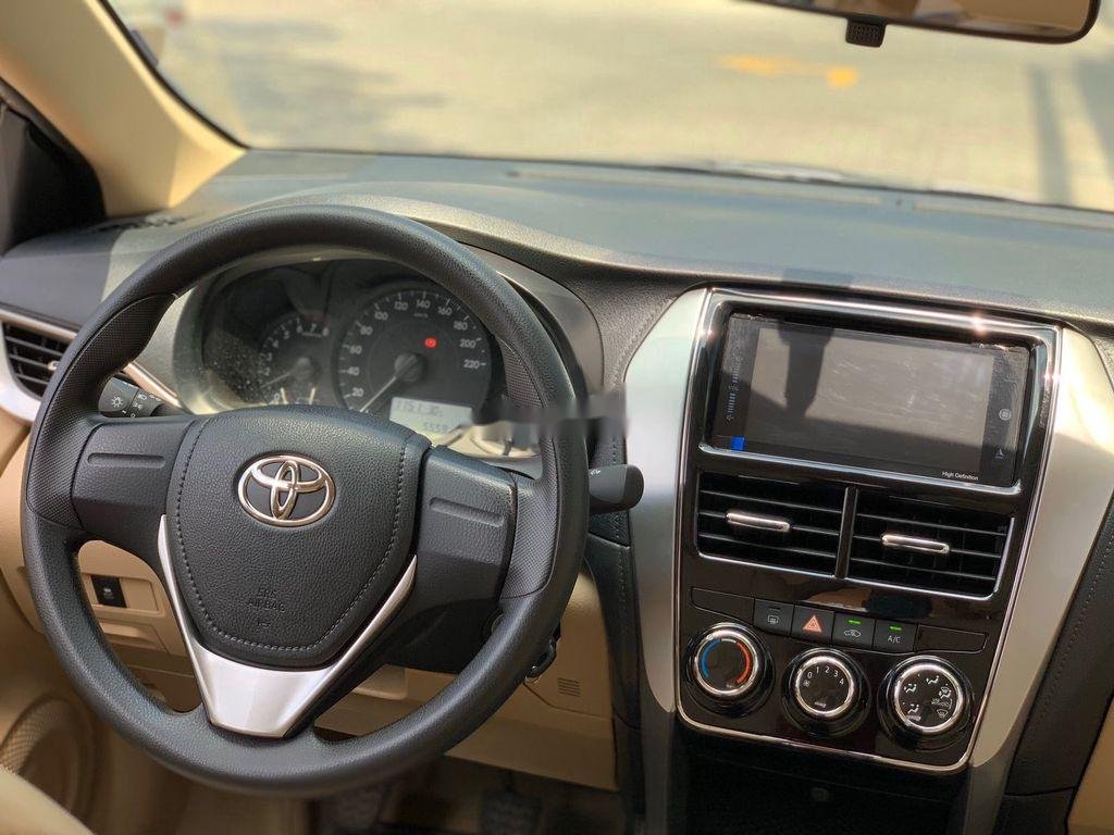 Toyota Vios   2019 - Cần bán lại xe Toyota Vios 2019 số sàn