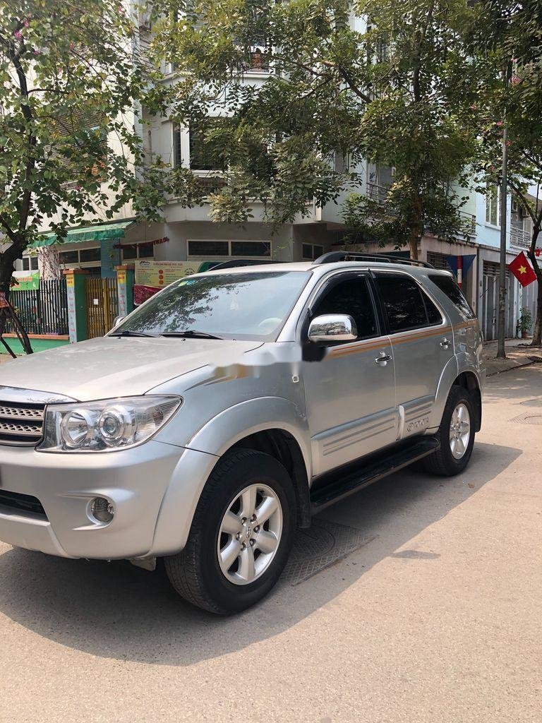 Toyota Fortuner   2012 - Bán Toyota Fortuner 2012, màu bạc, chính chủ