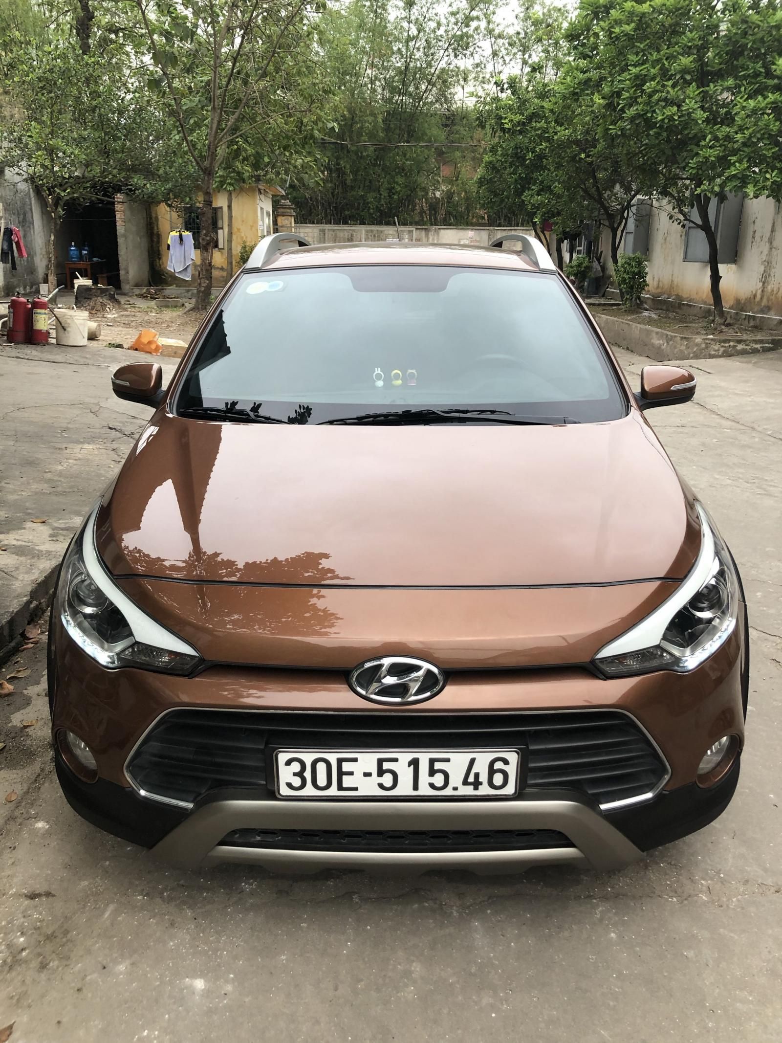 Hyundai i20 Active 2016 - Cần bán gấp Hyundai i20 Active năm 2016, màu nâu, nhập khẩu, giá chỉ 480 triệu