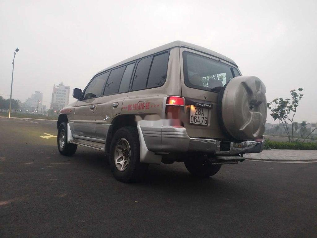 Mitsubishi Pajero 2004 - Cần bán Mitsubishi Pajero đời 2004, nhập khẩu nguyên chiếc như mới giá cạnh tranh