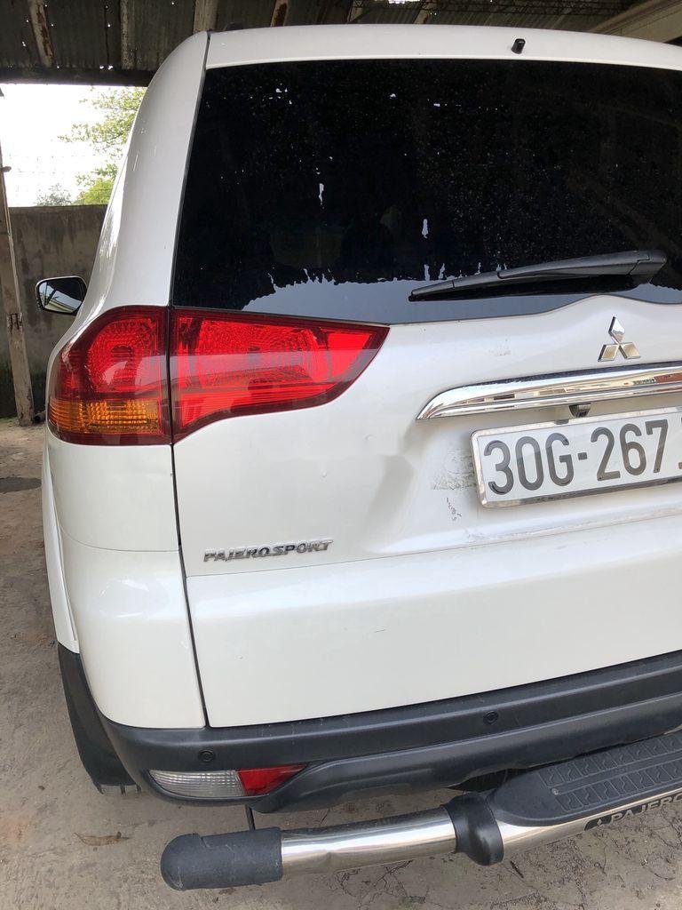 Mitsubishi Pajero Sport 2014 - Bán xe Mitsubishi Pajero Sport sản xuất 2014, màu trắng, giá 665tr