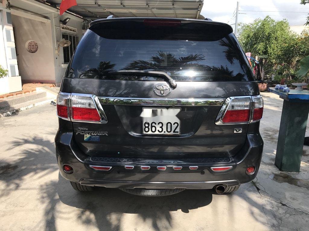 Toyota Fortuner 2009 - Xe Toyota Fortuner sản xuất 2009, màu xám