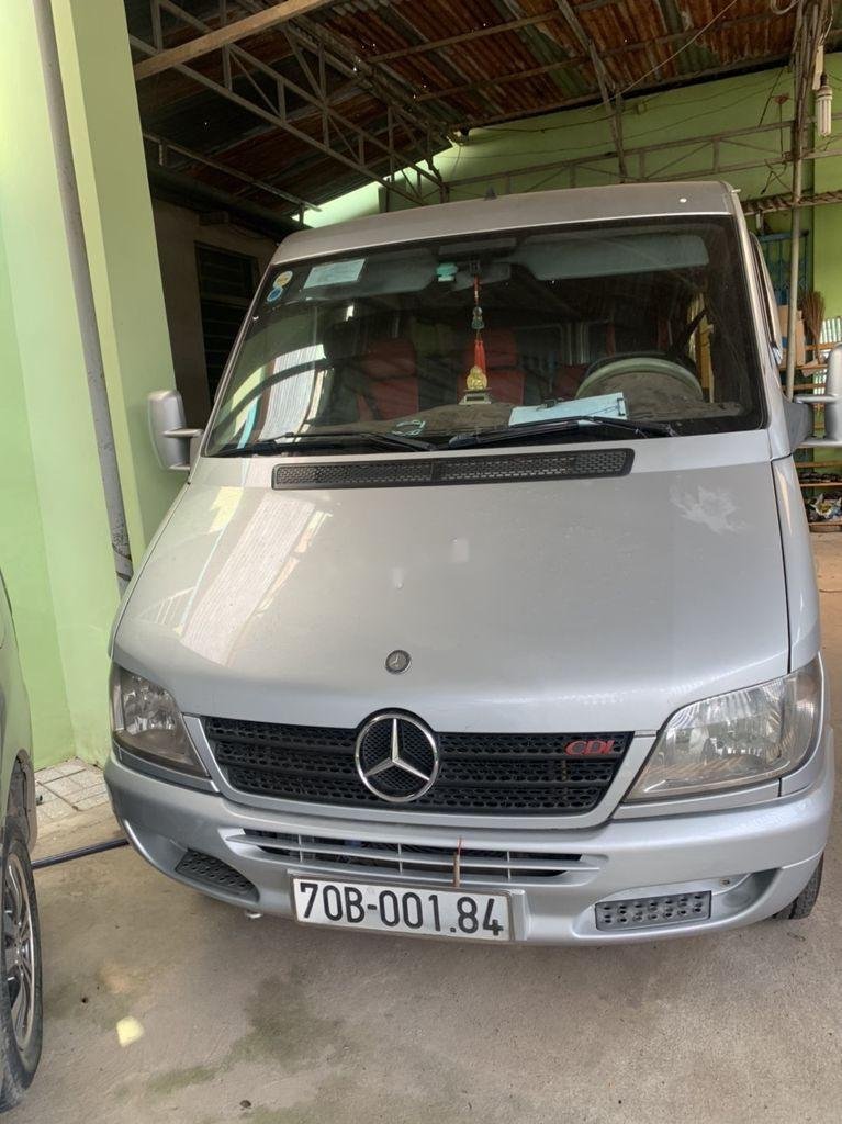 Mercedes-Benz Sprinter 2011 - Bán Mercedes sản xuất năm 2011, màu bạc, giá 450tr