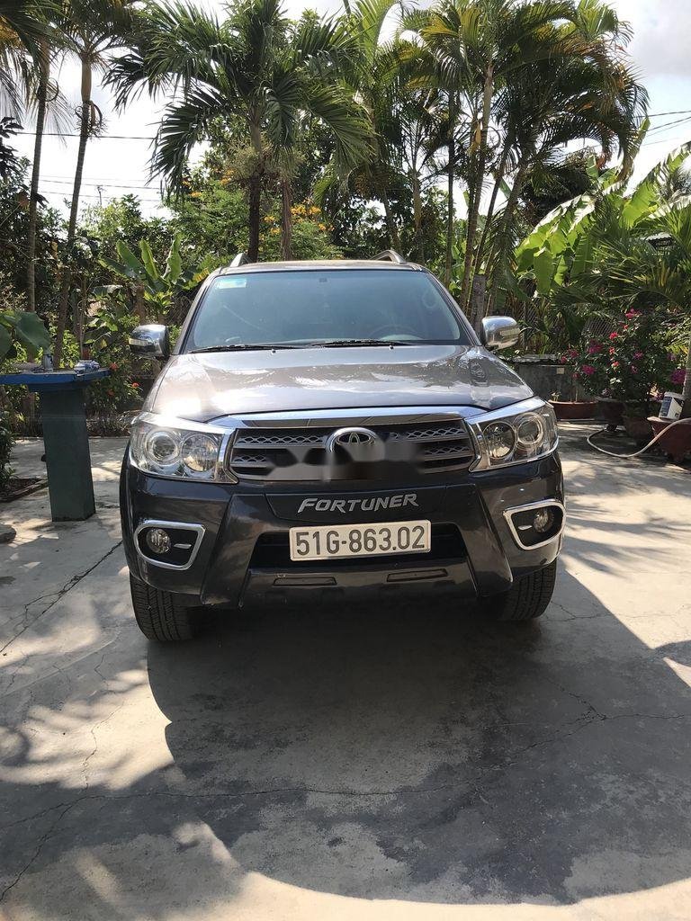 Toyota Fortuner 2009 - Xe Toyota Fortuner sản xuất 2009, màu xám