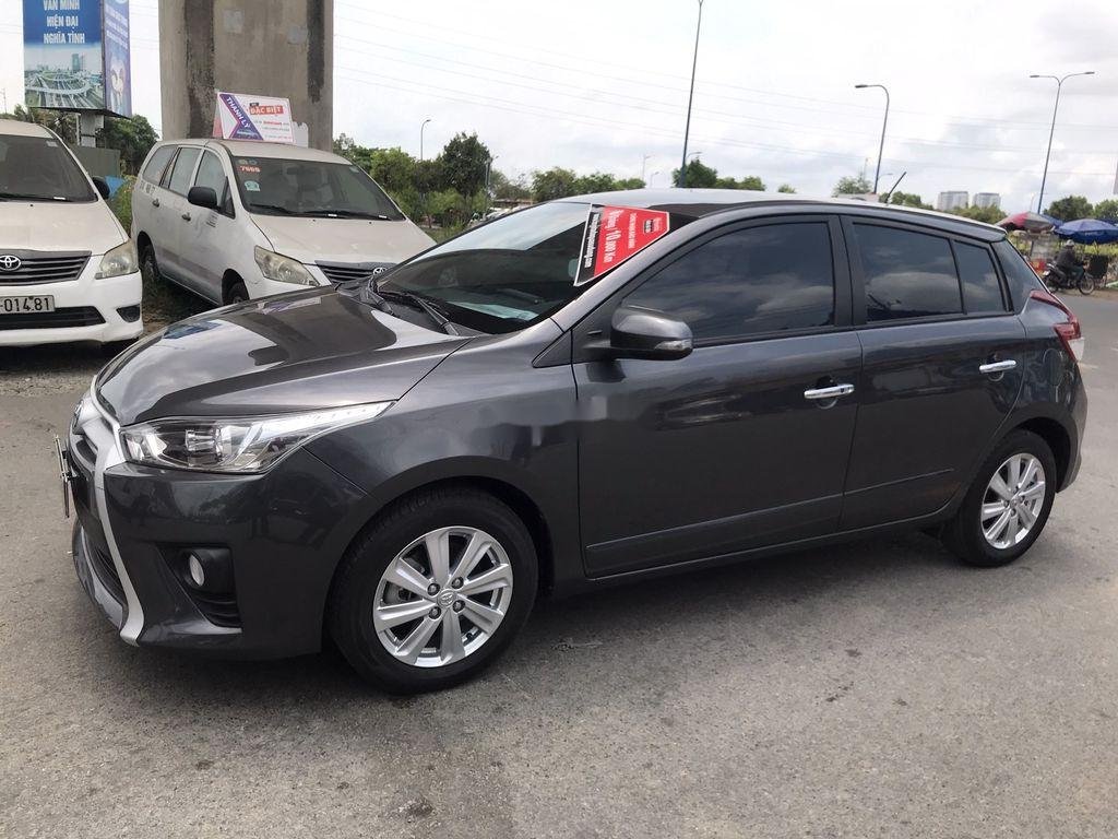 Toyota Yaris   1.3G 2015 - Cần bán gấp Toyota Yaris 1.3G đời 2015, màu xám, nhập khẩu nguyên chiếc  