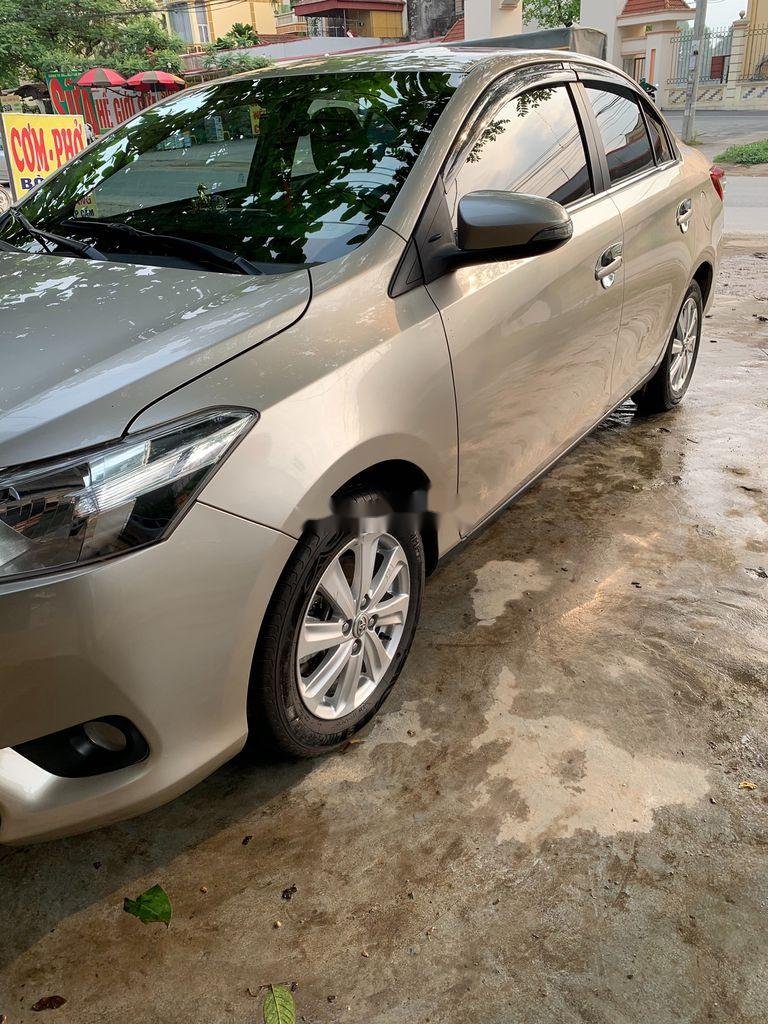 Toyota Vios 2017 - Bán Toyota Vios  1.5 MT sản xuất 2017 số sàn